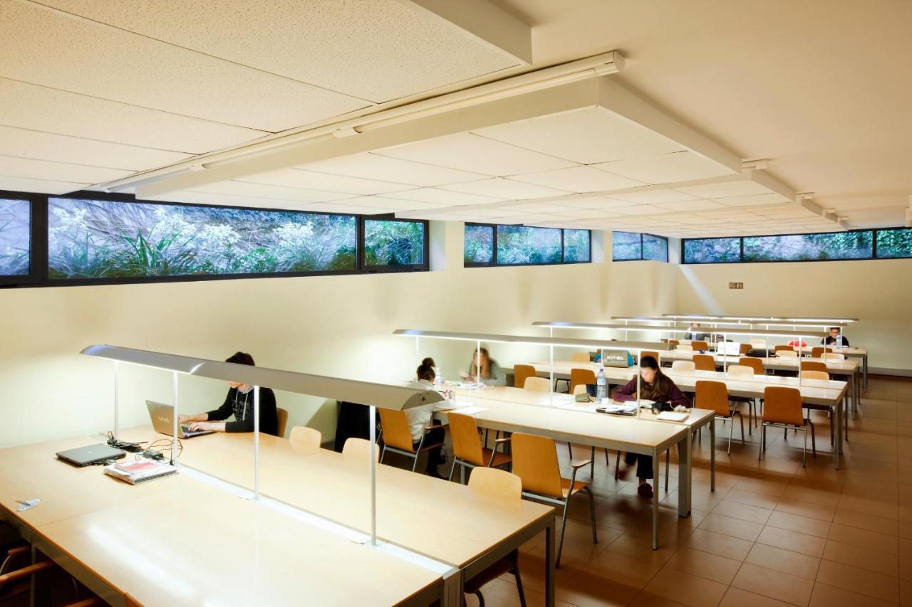 Residencia Universitaria Sarria Daire Barselona Dış mekan fotoğraf