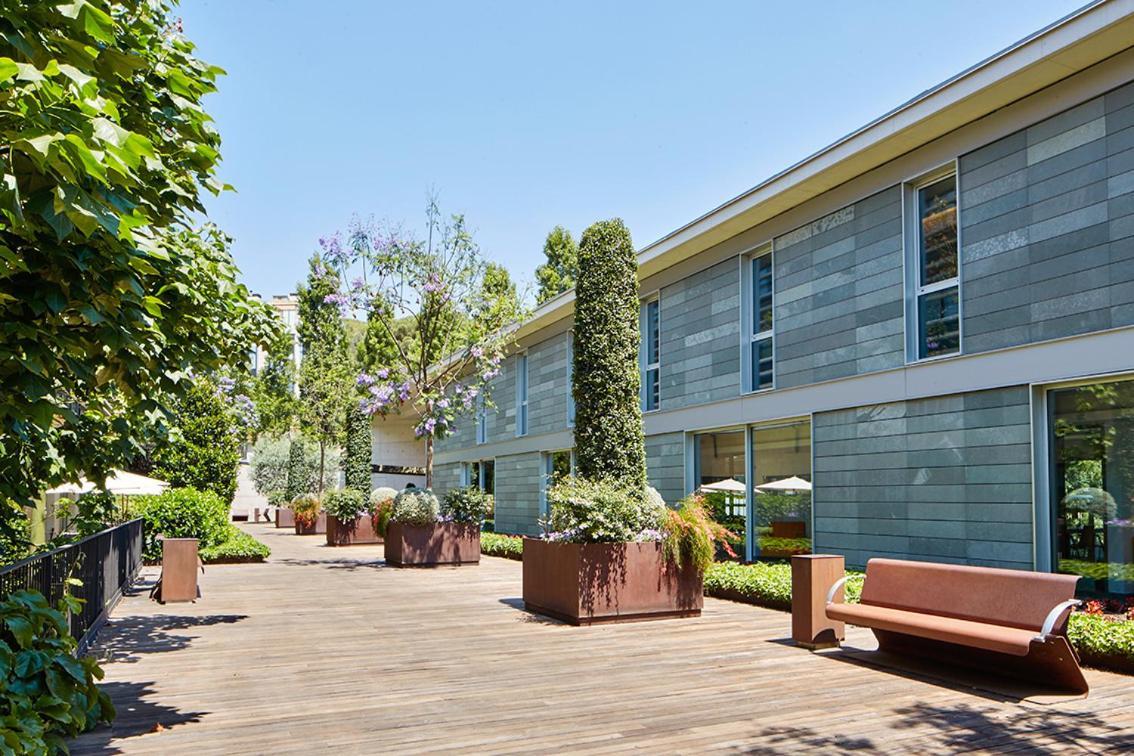 Residencia Universitaria Sarria Daire Barselona Dış mekan fotoğraf